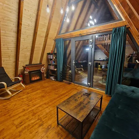 Chalet Aa Frame Retreat *
